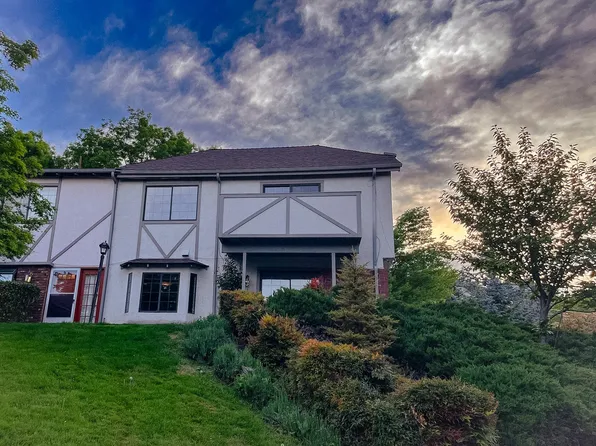 495 Chestnut St APT 1, Ashland, OR 97520