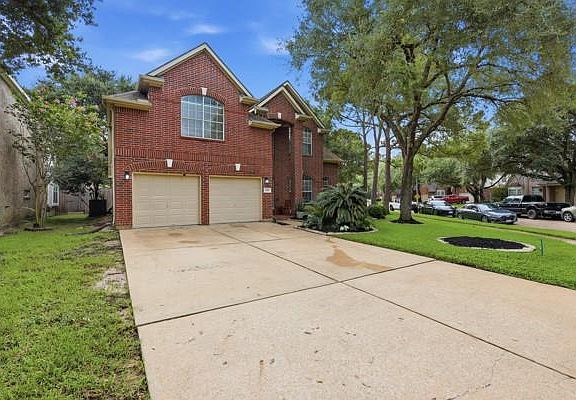 3rd image of 1211 Ragsdale Ln