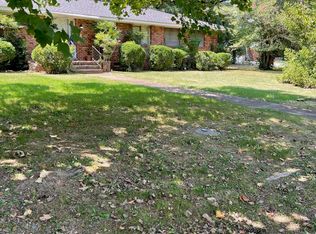 1401 Fred Will Cir, Chattanooga, TN 37411