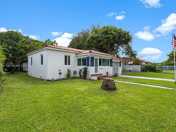 5th image of 5340 SW 5th St