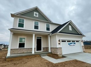 1414 Edinburg Ct, Carlisle, OH