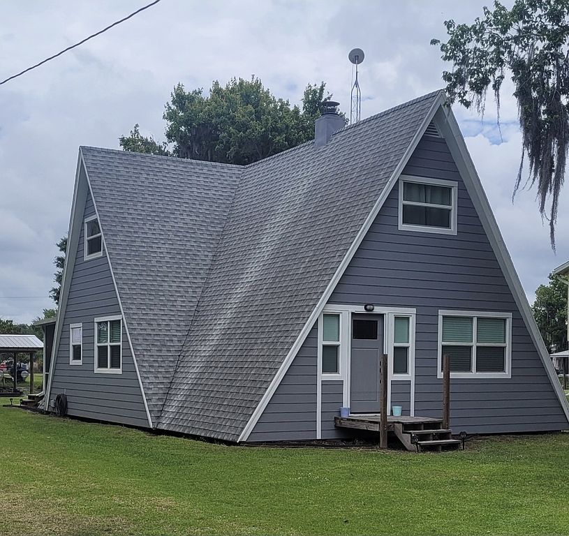 1522 Heron Dr N - Property Image
