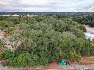 6905 & 6907 Rowlett Park Dr, Tampa, FL 33610