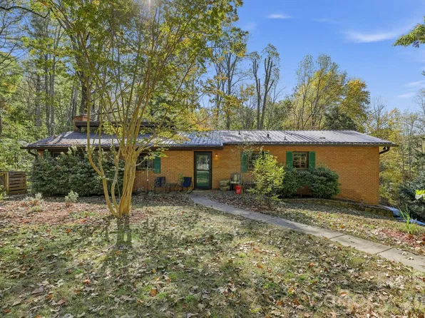 27 Stockwood Rd, Asheville, NC 28803
