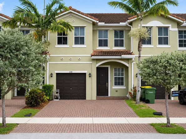 2377 SE 14th St, Homestead, FL 33035