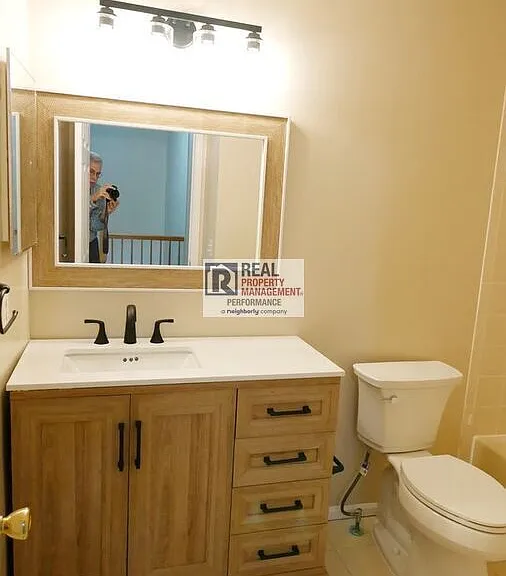 17 Lexington Ct — Photo 27