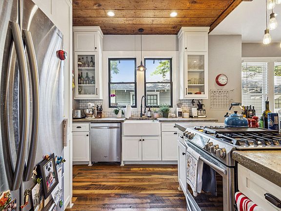 5th image of 119 N Willomet Ave