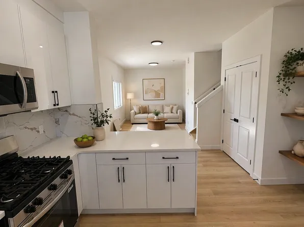 Britannia Youngstown 15906 106A Ave