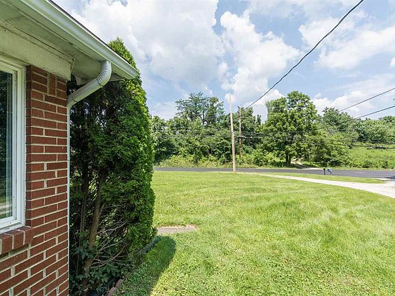 4th image of 7444 E State Road 45