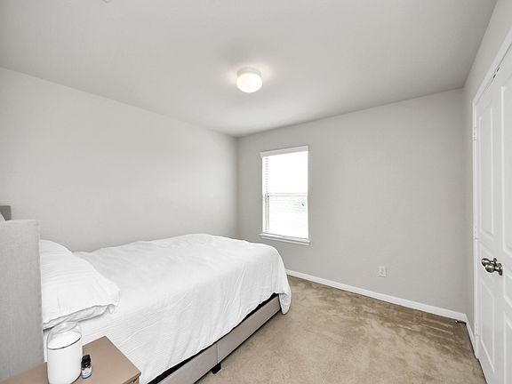 5th image of 19610 Trent Creek Dr