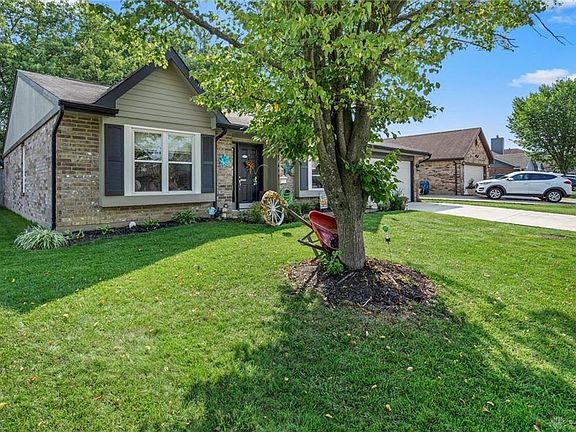 3rd image of 8790 Christygate Ln