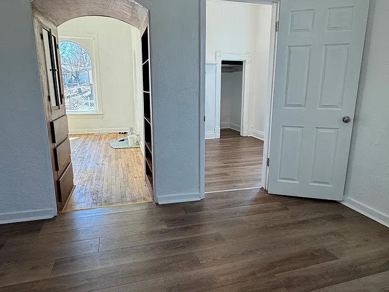 219 Nelson Ave — Photo 7