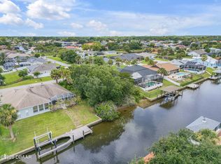 9 Christopher Ct N, Palm Coast, FL 32137