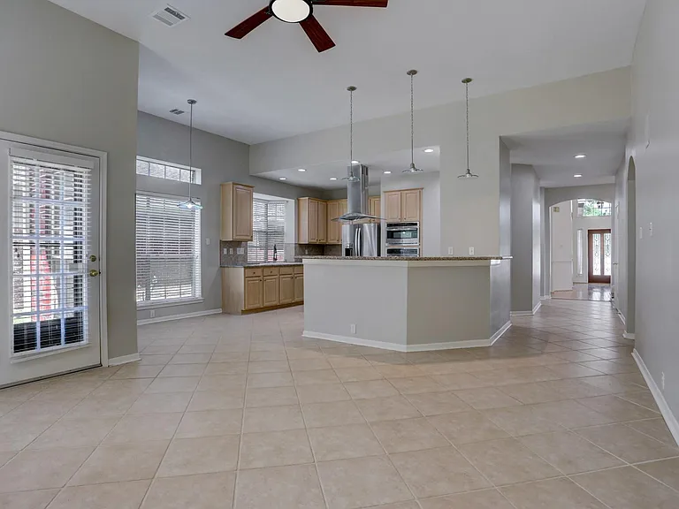 14019 Lake Trail Dr — Photo 5