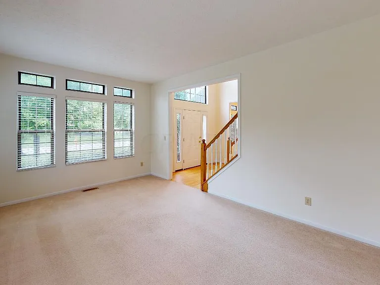 6498 Ringsend Ct — Photo 27