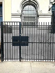 Rented by Haute Residences 