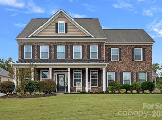 2071 Feldspar Dr, Davidson, NC 28036