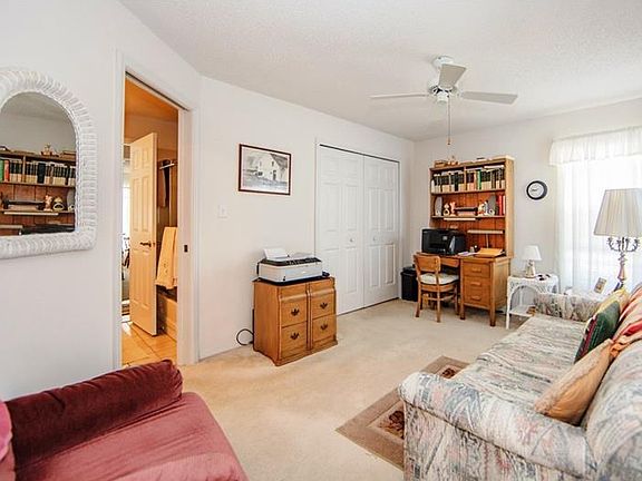 5th image of 1012 Destin Dr