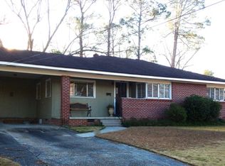 1828 Edna Dr, Vicksburg, MS 39180