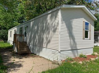 131 Anthony Dr #28, Lakeville, MN 55044