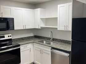 1003 SW 59th Ter, Gainesville, FL