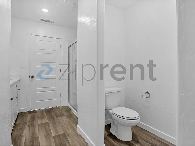 3396 N Vaughan Ave — Photo 37