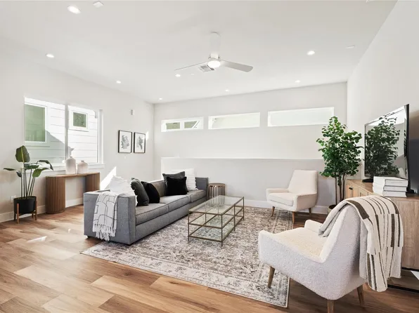 1702 Bringhurst St #A, Houston, TX 77020