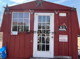 3018 Powe Rd, Wallace, SC 29596