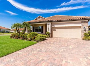 4693 Royal Dornoch Cir, Bradenton, FL 34211