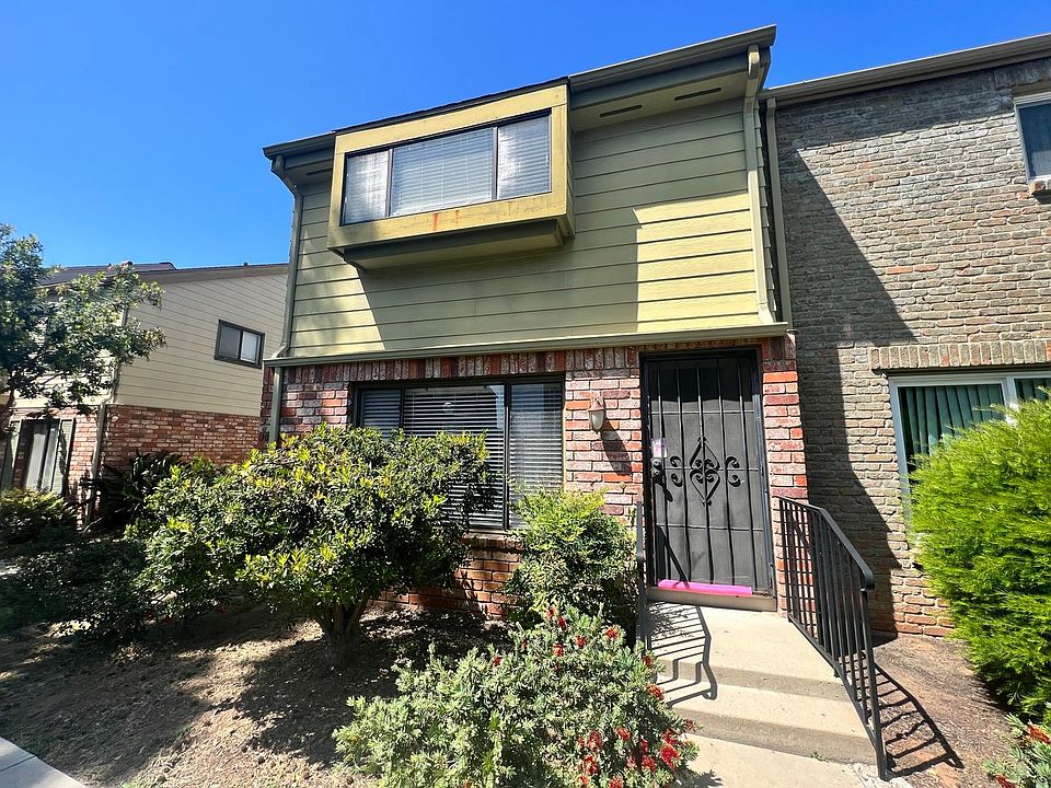1st image of 1289 N Mollison Ave Unit A