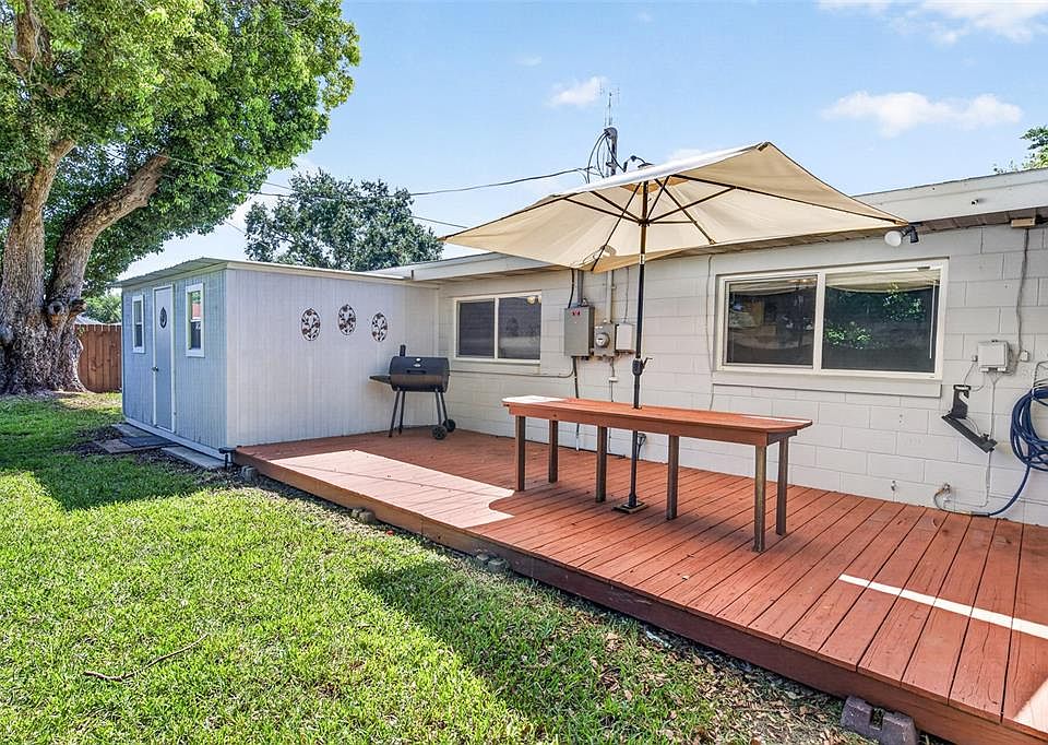 2021 Oliver Pl, Winter Haven, FL 33881 | MLS #P4939187 | Zillow