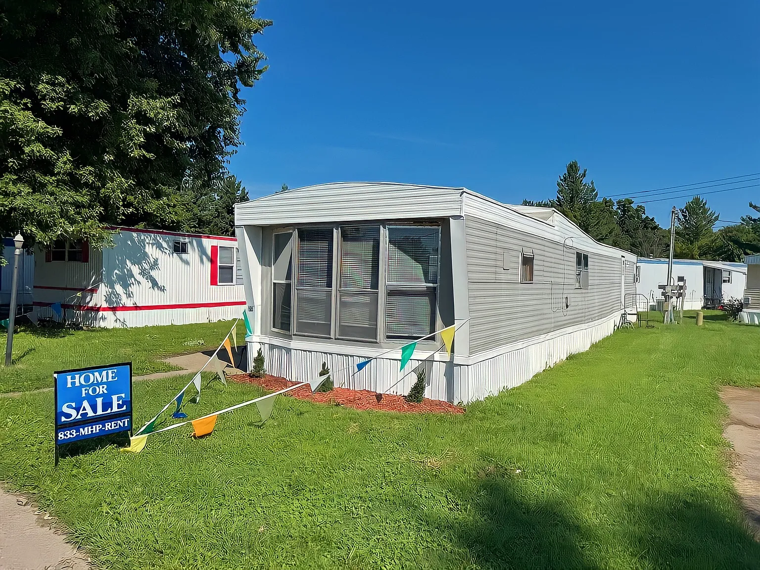 2 bed, 840 sqft, $691 — Photo 2
