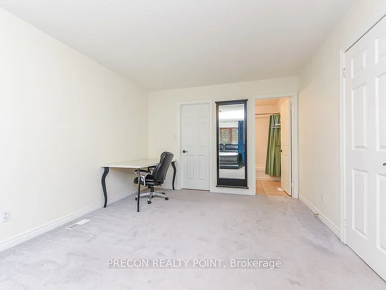 100 Beddoe Dr #4 — Photo 13