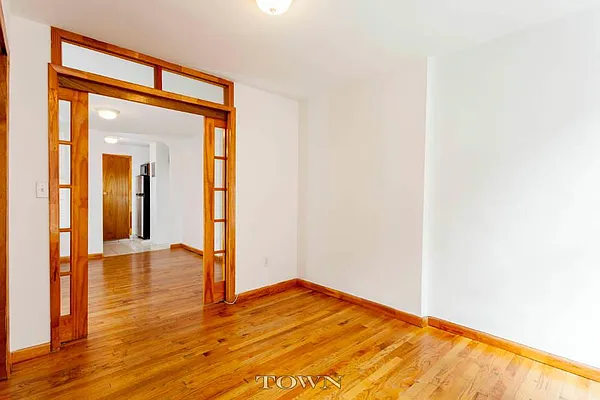 Rented by Town Residential | media 15