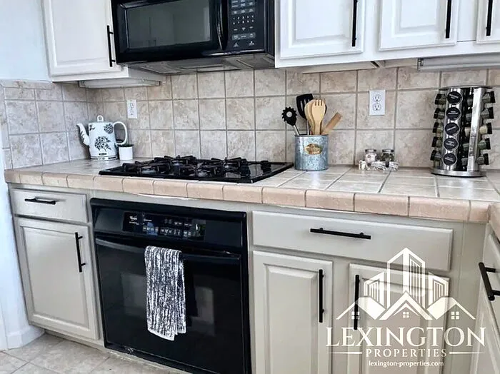 3286 Cayman Island St — Photo 23