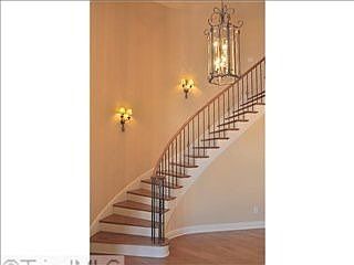 3rd image of 308 Topwater Ln