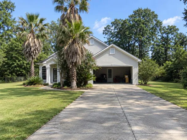 238 Winchester Dr, Douglas, GA 31535