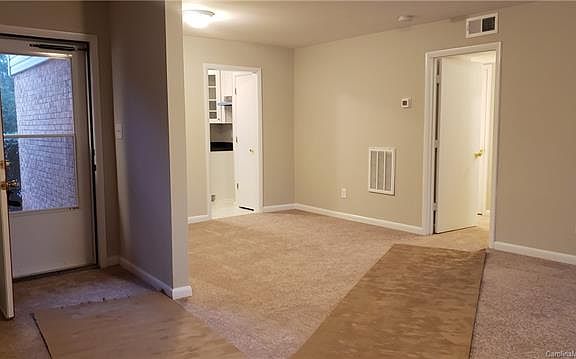 5th image of 4609 Coronado Dr APT E