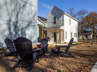 642 W Price Ave, Springdale, AR 72764