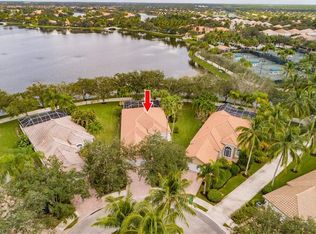 5348 Hawkesbury Way, Naples, FL 34119