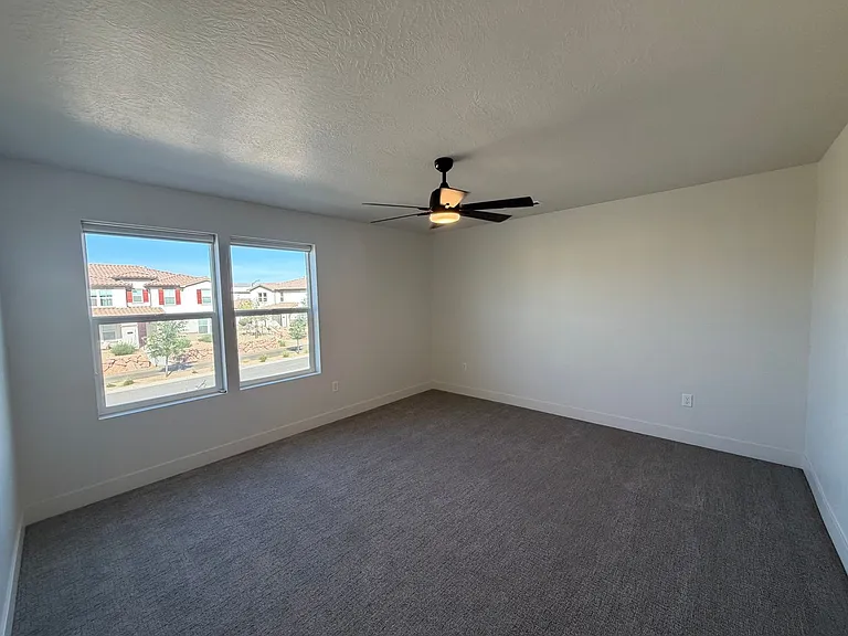 5515 S Carnelian Pkwy — Photo 15