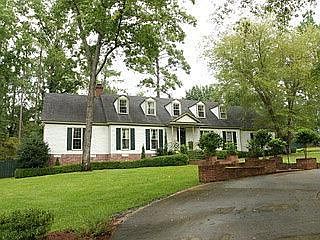 1st image of 252 Mason Dr
