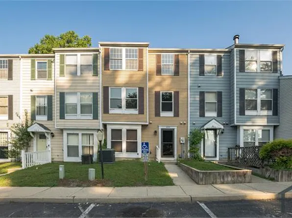 2305 Greenwood Dr, Lindenwold, NJ 08021