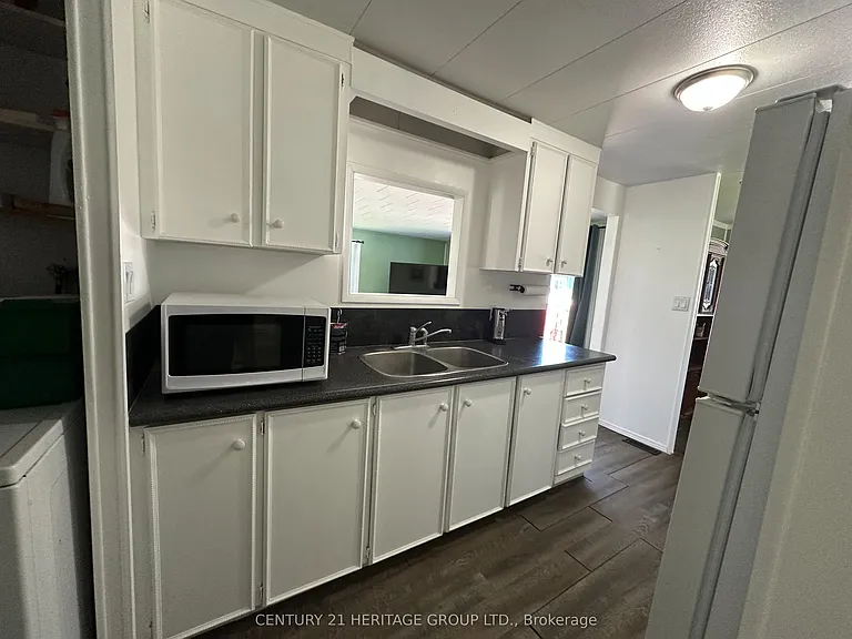 11 Maple Ct — Photo 12