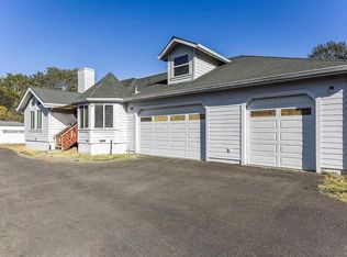 1648 Ronne Drive, Santa Rosa, CA 95404