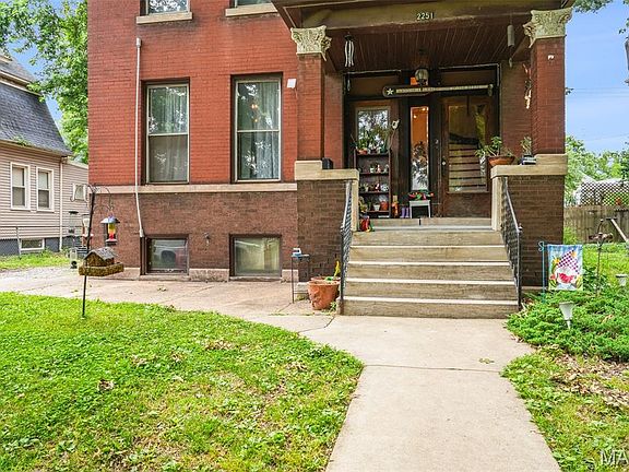 5th image of 2251 Edison Ave