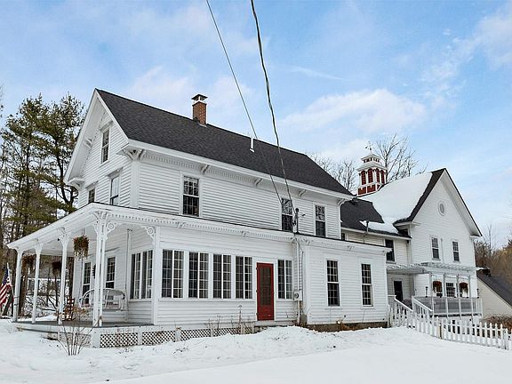 3rd image of 40 Old Wolfeboro Road