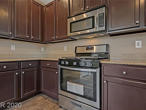 4th image of 7707 Ornamento Way