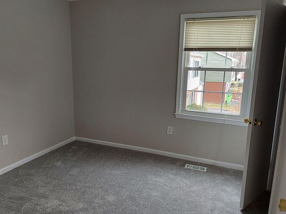 3rd image of 7234 Bona Vista Ct