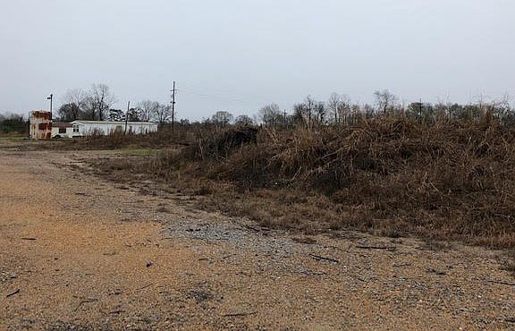 4th image of 8274 Highway 566